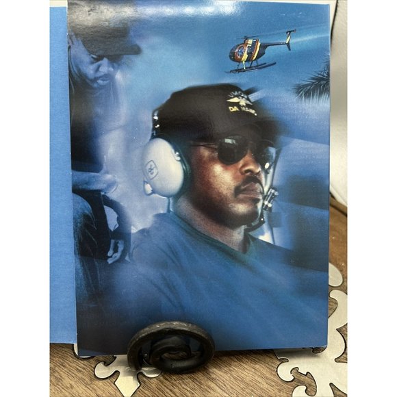 Magnum P.I. - The Complete First Season (DVD, 2004, 4-Disc Set) - Picture 8 of 16